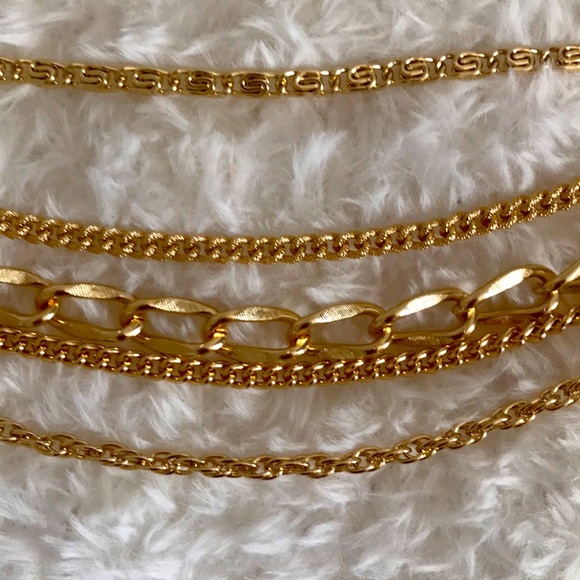Beautiful Gold tone chunky chain necklace. - Picture 1 of 6